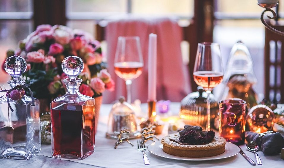 Repas de fêtes : les bouteilles de VIN à mettre sur votre table ! - V and B  - Blog