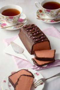 Recettes sucrées sans farine - gâteau sans farine - Gâteau au chocolat et aux biscuits roses de Reims
